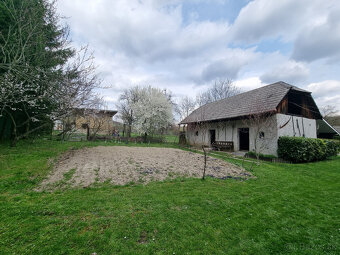 RODINNÝ DOM, STODOLA A POZEMOK 834m2 PODKYLAVA -MYJAVA VOĽNÝ - 14