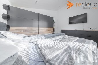 NA PREDAJ MODERNÝ DREVODOM - NOVOSTAVBA S CHATKOU, OBEC BYST - 14