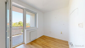 POSLEDNÝ 2-izbový byt s priestrannou loggiou v projekte Poli - 14