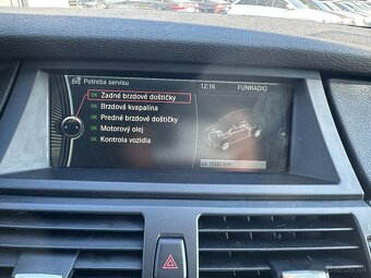 BMW X5 xDrive30d - 14