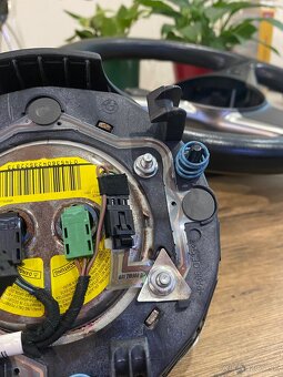 BMW Sport volant e60 e61 pod kľúč s airbagom - 14