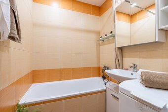 NA PREDAJ VEĽKÝ 2 IZBOVÝ BYT PO KOMPLETNEJ REKONŠTRUKCII | 5 - 14
