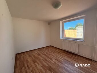 RADO | 6-izbový rodinný dom s pozemkom 2218m2  | Horňany - 14