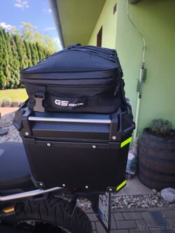 Kufor na motocykel Topcase + platňa - 14