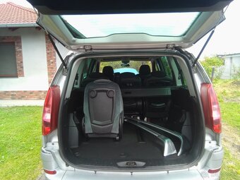 Peugeot 807 - 14