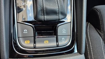 Škoda Karoq 2.0 TDI EVO SCR Sportline 4x4 DSG 150PS Virtual - 14