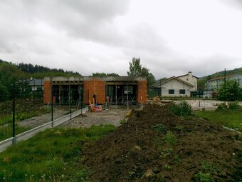 Rodinný dom -rozostavaný s IS --Bytča pri kúpalisku - 14