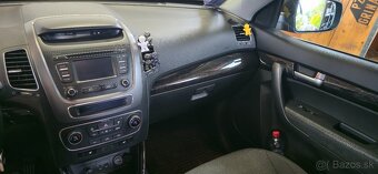 Kia Sorento - 14