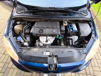 307 1,4 benzín - 14