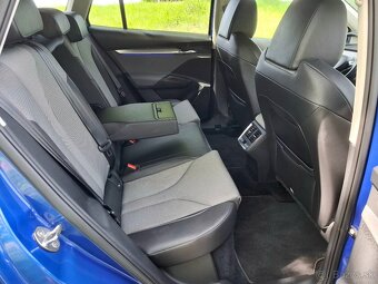 Škoda Enyaq iV 60,modrá RS metalíza,132kW,kamera,2021-tka - 14