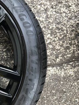 19 BMW 7 G70 6 GT GOODYEAR 245/45 R19 ZIMNE RUNFLAT - 14