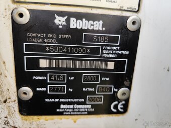 Šmykom riadený nakladač Bobcat S185. ŠPZ. - 14