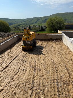 Zemné práce a nákladná doprava - 14