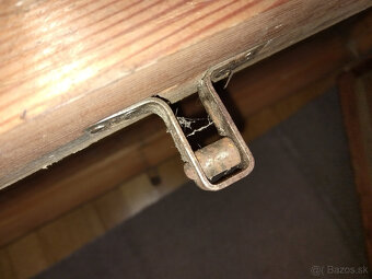 drevené okno pivnica - 14