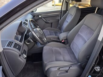 VW Touran 2.0 TDI HIGHLINE, CFHC - 14