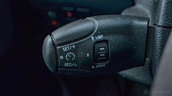 Peugeot 301 1.2 PureTech Allure - 14