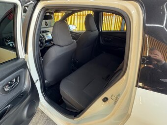 Toyota Yaris 1.5 Hybrid Selection e-CVT - 14