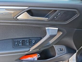 Predám Volkswagen Tiguan Allspace R-LINE 140KW 4x4 DSG 2020 - 14