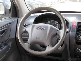 Hyundai Tucson 2.0 - 4x4 - MAJITEĽ - splátka 99,-€ - 14