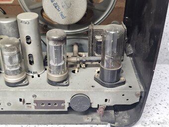 "Accord" 》Tesla 401U 》Starožitné elektronkové radio 》bakel - 14