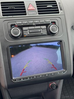 Volkswagen Touran 2011 - 14