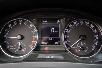 Škoda Rapid SB Spaceback 1.4 TDI 66kW /AJ NA SPLÁTKY/ - 14