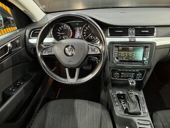 Škoda Superb Combi 2.0 TDI CR Elegance DSG - 14