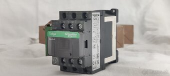 SIEMENS (relé, stykače, HMI panel) - NOVÉ - 14