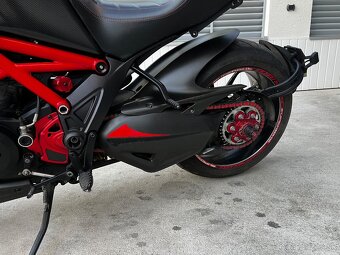 Ducati Diavel 1200 - 14