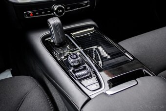 Volvo V60 T6 Recharge AWD A/T, Full LED, Ťažné - ODPOČET DPH - 14