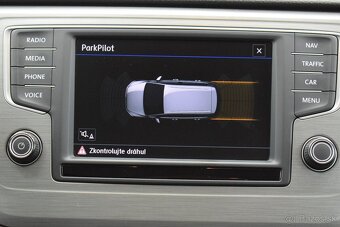 Volkswagen Golf Sportsvan 1,4 TSi 92 kW, 1.maj,NAVI,XEN,LED - 14