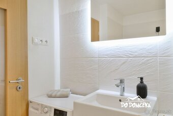 DO DOMČEKA | REZERVOVANÉ Originálne bývanie v rodinnom dome  - 14