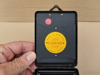 Fotoaparát Kodak Brownie + pouzdro - 14