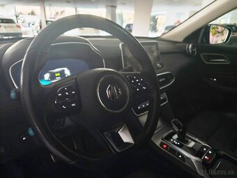 MG eHS LUXURY plug in hybrid v záruke do 2029 - 14