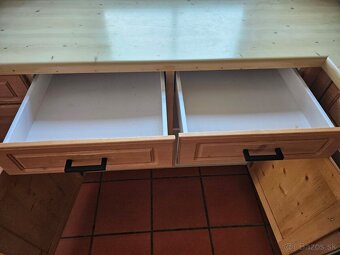 Masívna kuchynská linka z Nemecka so spotrebičmi - 14