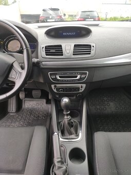 Predám Renault Megane 1.6 16V 110 Limited Edition - 14