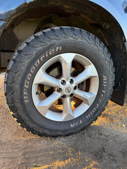 NISSAN NAVARA DOUBLE CAB 2,5 - 14