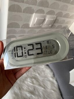 Digitálny budík s LED podsvietením - 14