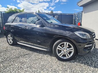 Mercedes-Benz ML - 14