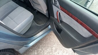 Predám Peugeot 407 SW - 14