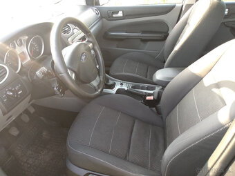 Ford Focus Combi 2.0 Duratec Titanium 107kw LPG - 14