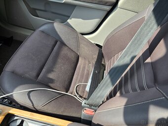 Volvo V50 facelift 2008 100kw 2.0D plnefunkcne ma samozrejme - 14
