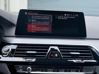 BMW 530d xDrive M Sport sedan - 14