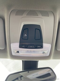BMW rad 3 Touring 318d 2019 - 14