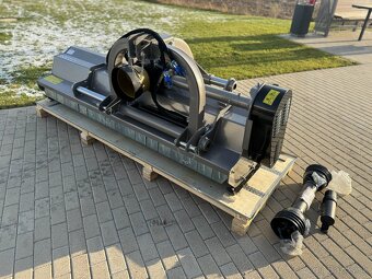 Mulčovač za traktor JANSEN VMA-240 - 14
