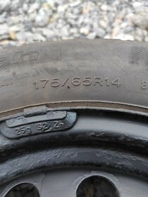 175/65 R14 zimné pneumatiky 4x100 plechové disky - 14