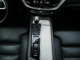 Volvo XC60 Inscription - 14