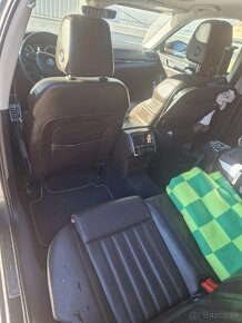 Škoda Superb L&K combi 4x4 DSG - 14