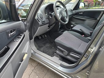 Predám Suzuki SX4  1.5 benzín 73kw - 14