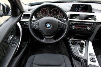 BMW Rad 3 Touring 320d A/T 135kW - 14